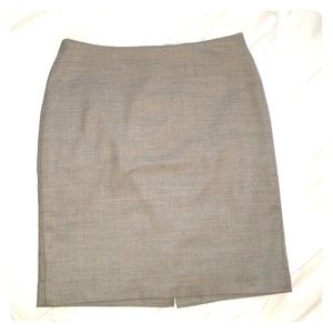 Banana Republic Above the Knee Pencil Skirt